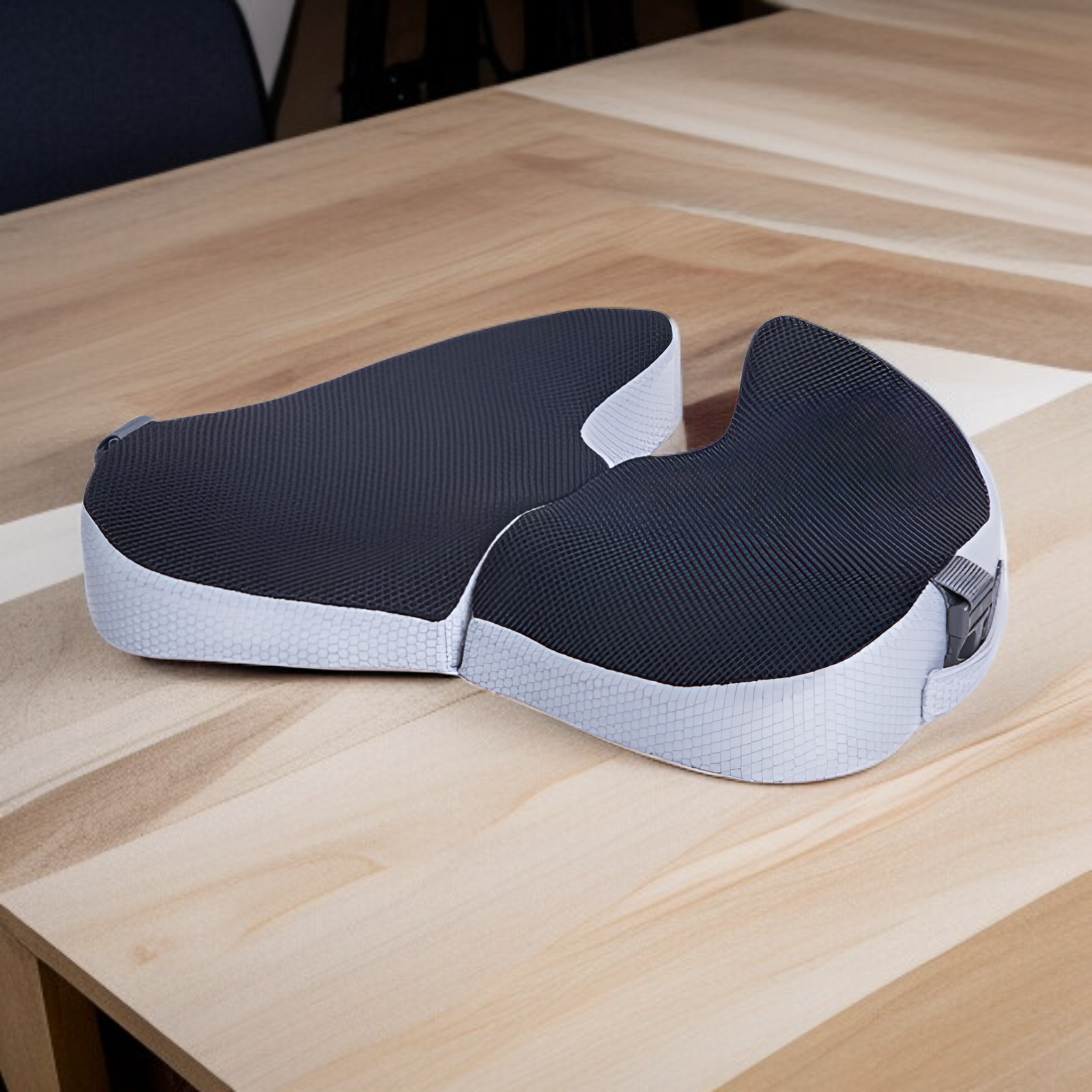 자동차 좌석에 놓인 쿠션 사용 예시