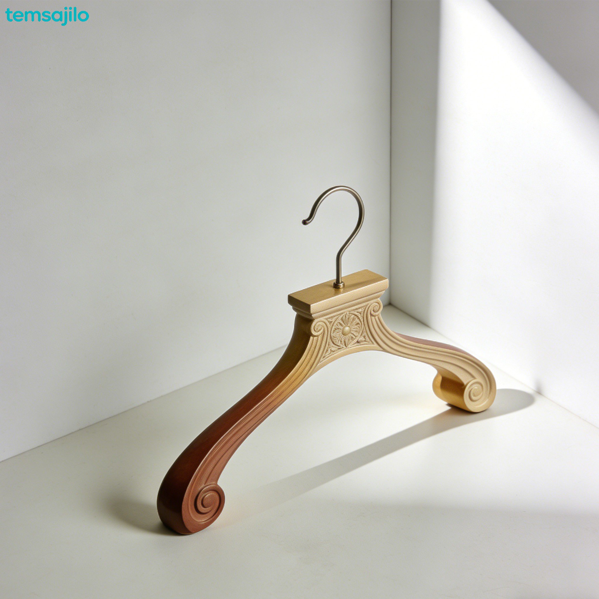 Σετ 5 αντιολισθητικών κρεμαστρών ρούχων