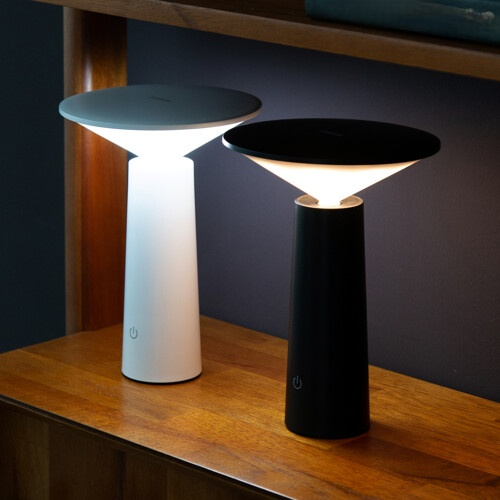Minimalist wireless desk lamp