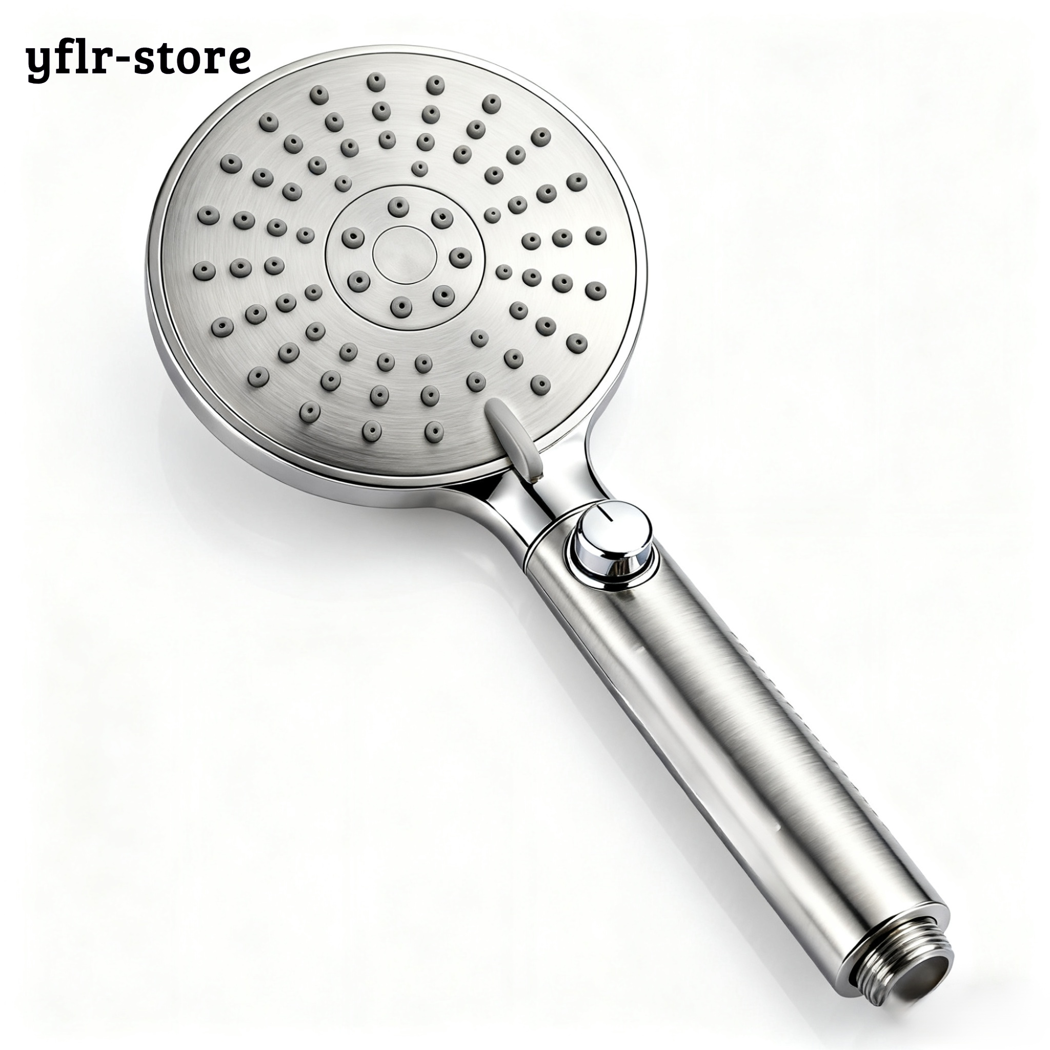 Sprchová hlavice instalovaná v koupelně