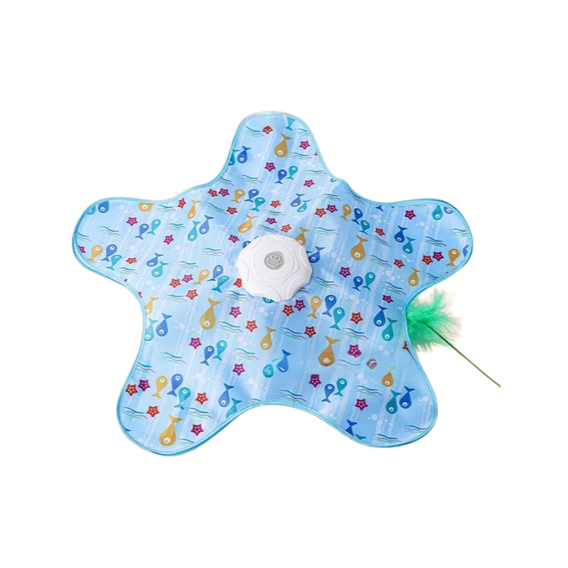 Self-entertaining cat chaser