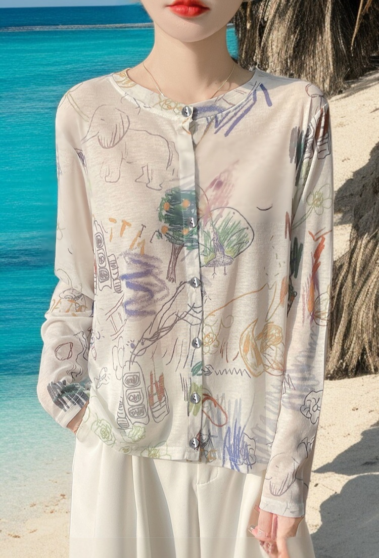 通気性抜群の薄手ニットカーディガン背面写真