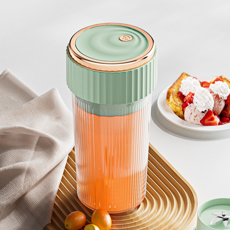 Vaso exprimidor portátil de frutas