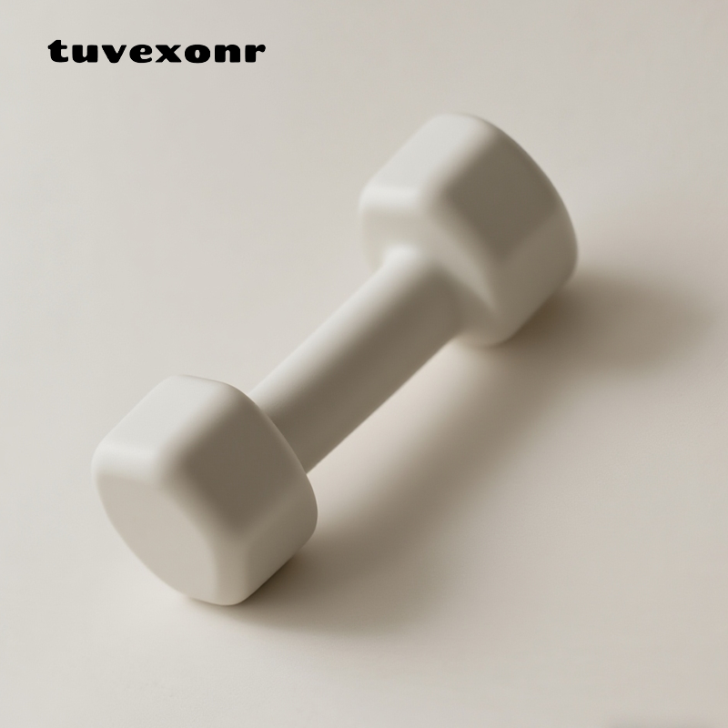 미끄럼방지 기능이 강조된 덤벨 손잡이 디테일