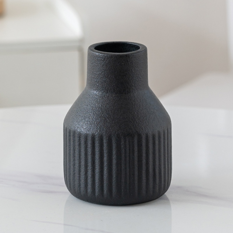 モダンスタイルマット陶器花瓶（多色展開）