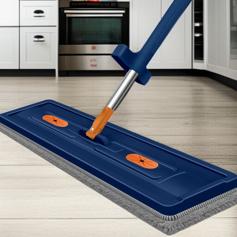 Deep cleaning vacuum for tiled floors