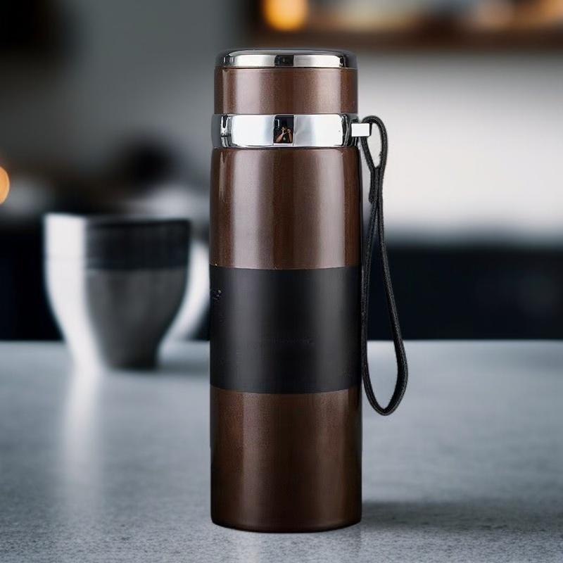 Portable large-capacity outdoor sports water bottle