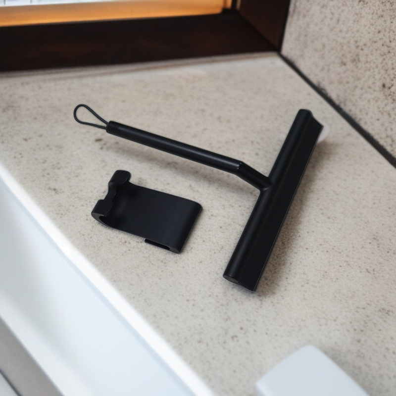 頑固な汚れも落とせるガラススクレーパー