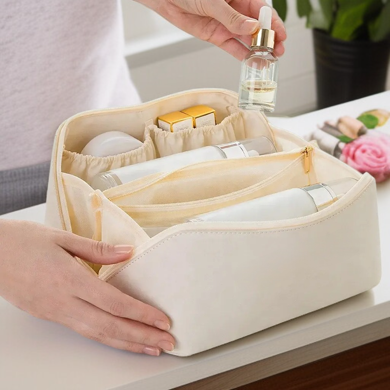 Portable wash basin for travel and outdoor use