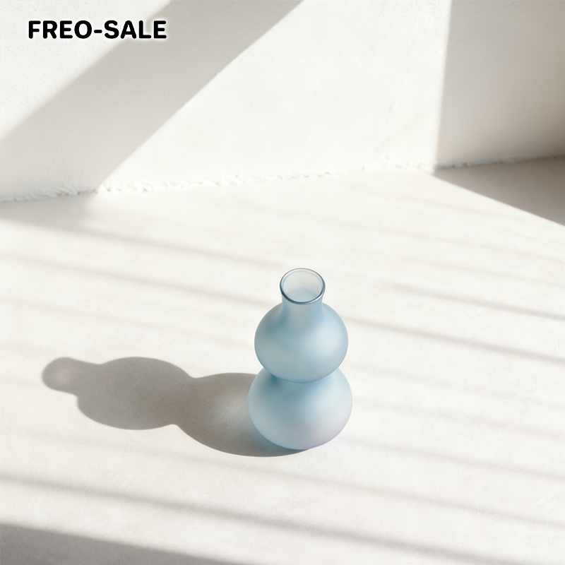 그라데이션 젖빛 유리 꽃병 (3개)