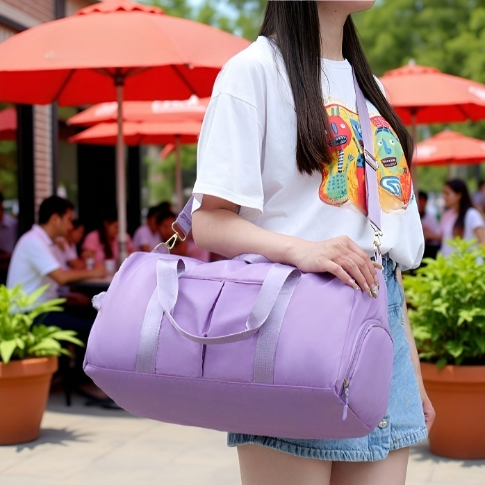 Multifunctional travel storage bag with wet and dry separation