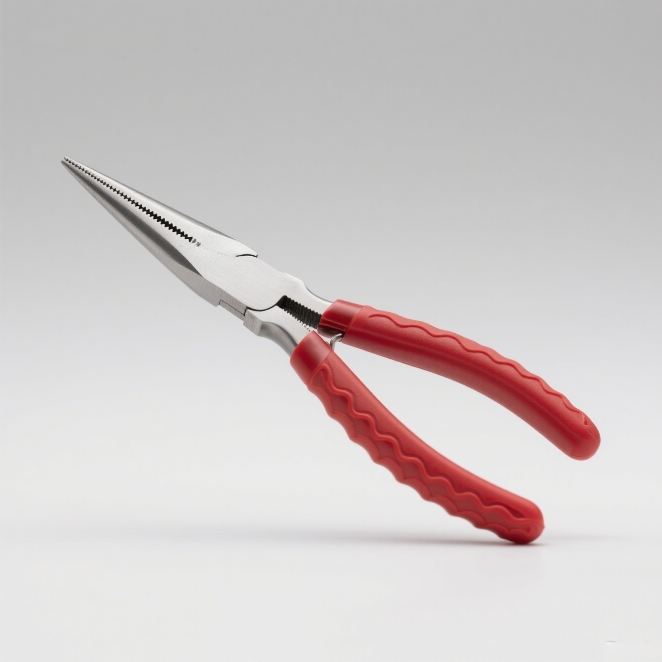 คีมปากแหลม