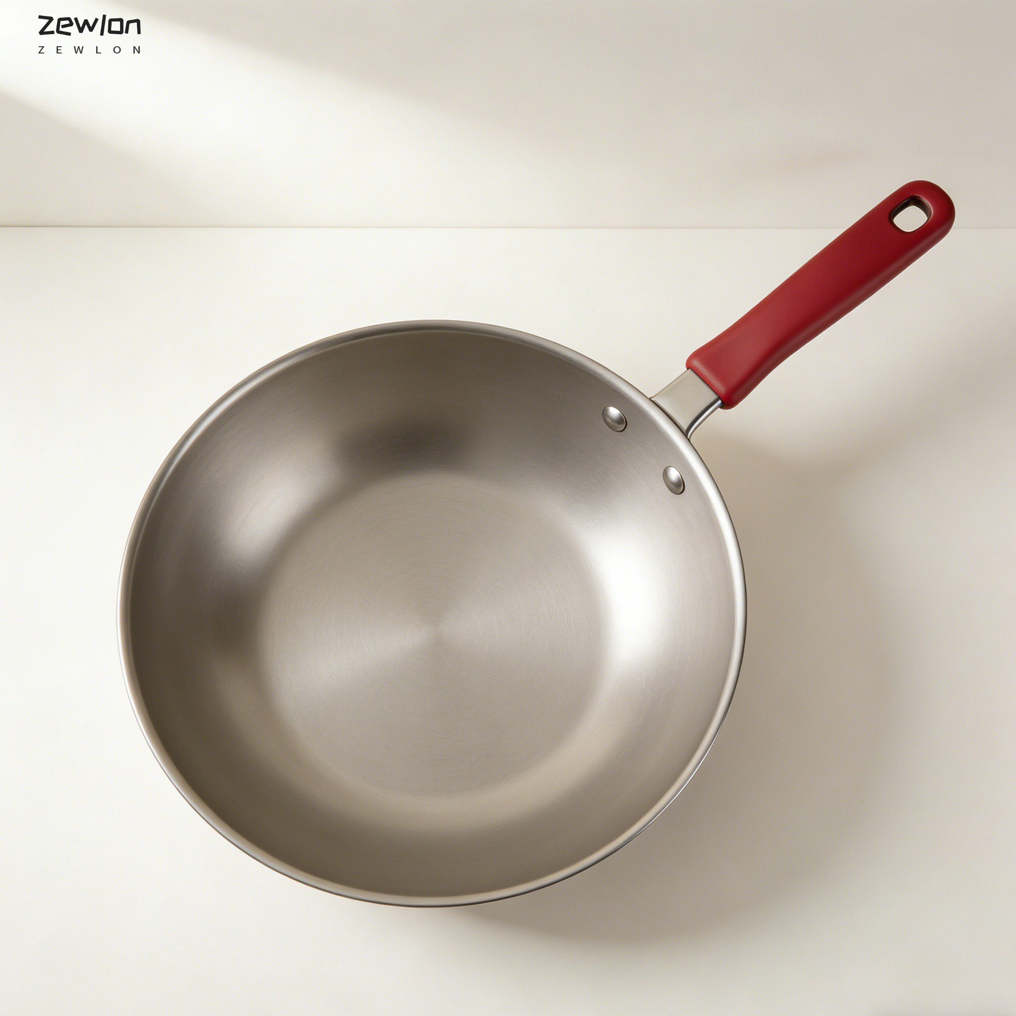 厚手鉄製炒め鍋