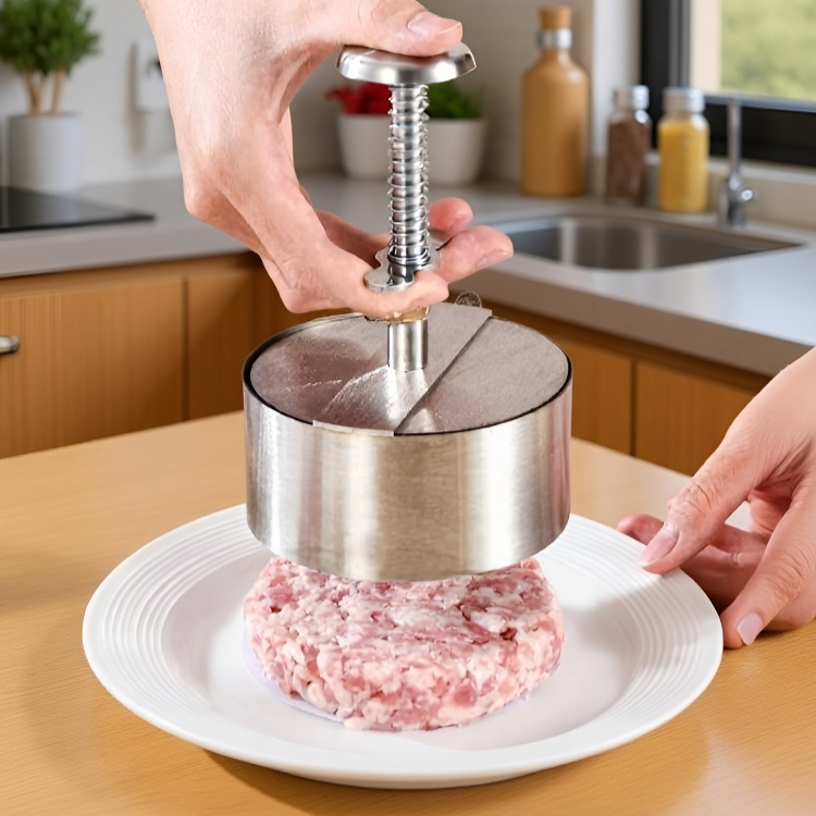 耐久性の高いステンレス製ミートプレス