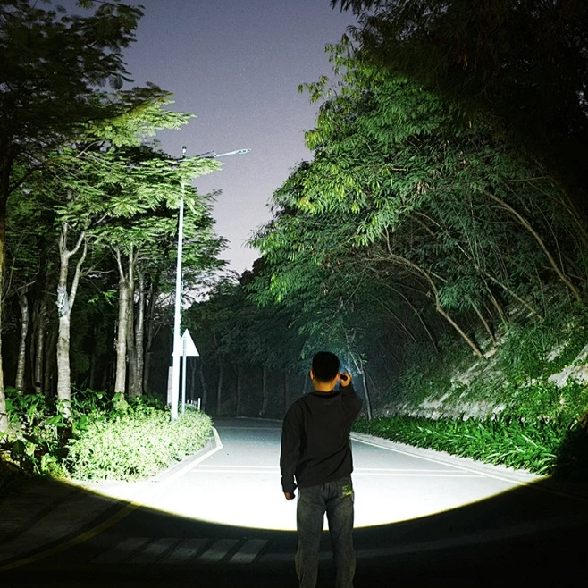 Linterna Multifuncional para Camping al Aire Libre