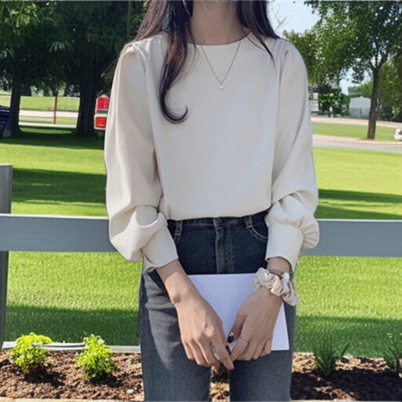 女性の秋の白い老化長袖シャツ緩い泡袖ブラウスヘイズブルー長袖シャツ