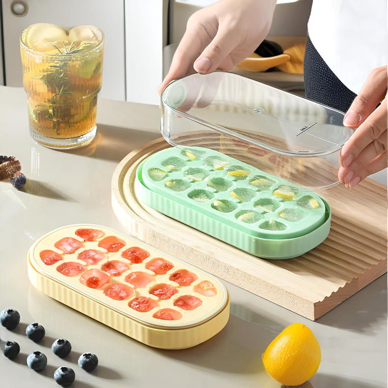 シリコンプレス式製氷ボックス 蓋付き保存用氷型 家庭用食品級アイスキューブ型