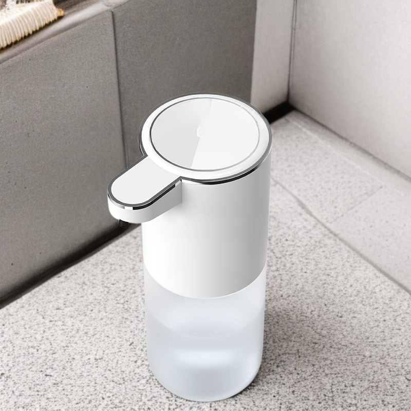 Touchless foam soap dispenser for hygienic hand cleaning