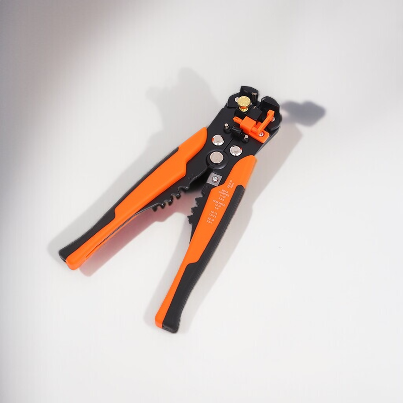 Multifunctional electrician stripping pliers
