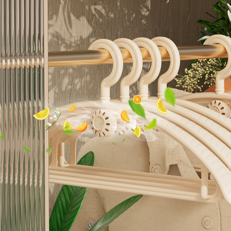  Rotatable Scented Hanger with No-Trace Anti-Shoulder Marks, Deodorizing & Fragrance Retaining