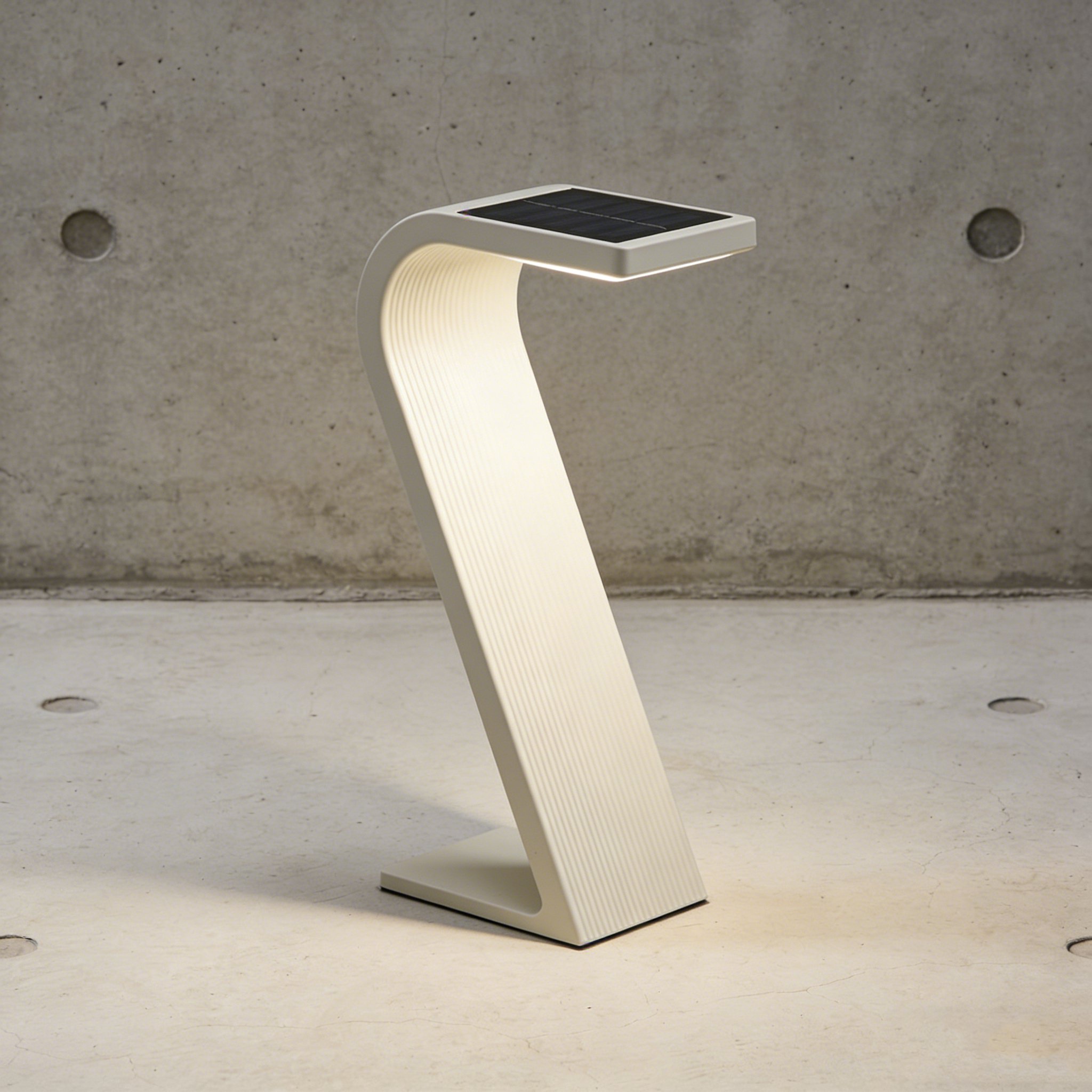 ソーラー充電式テーブルライト 