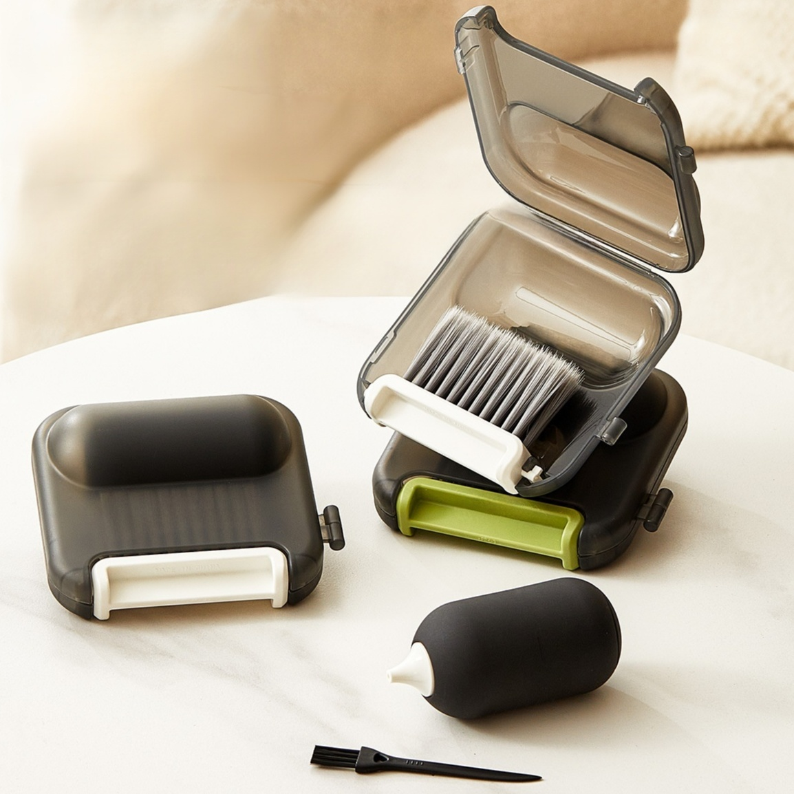 Digital Product Cleaning Brush 3-Piece Set with Storage Box – Lightweight and Portable