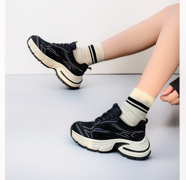 편안한 키높이 여성 신발 디자인