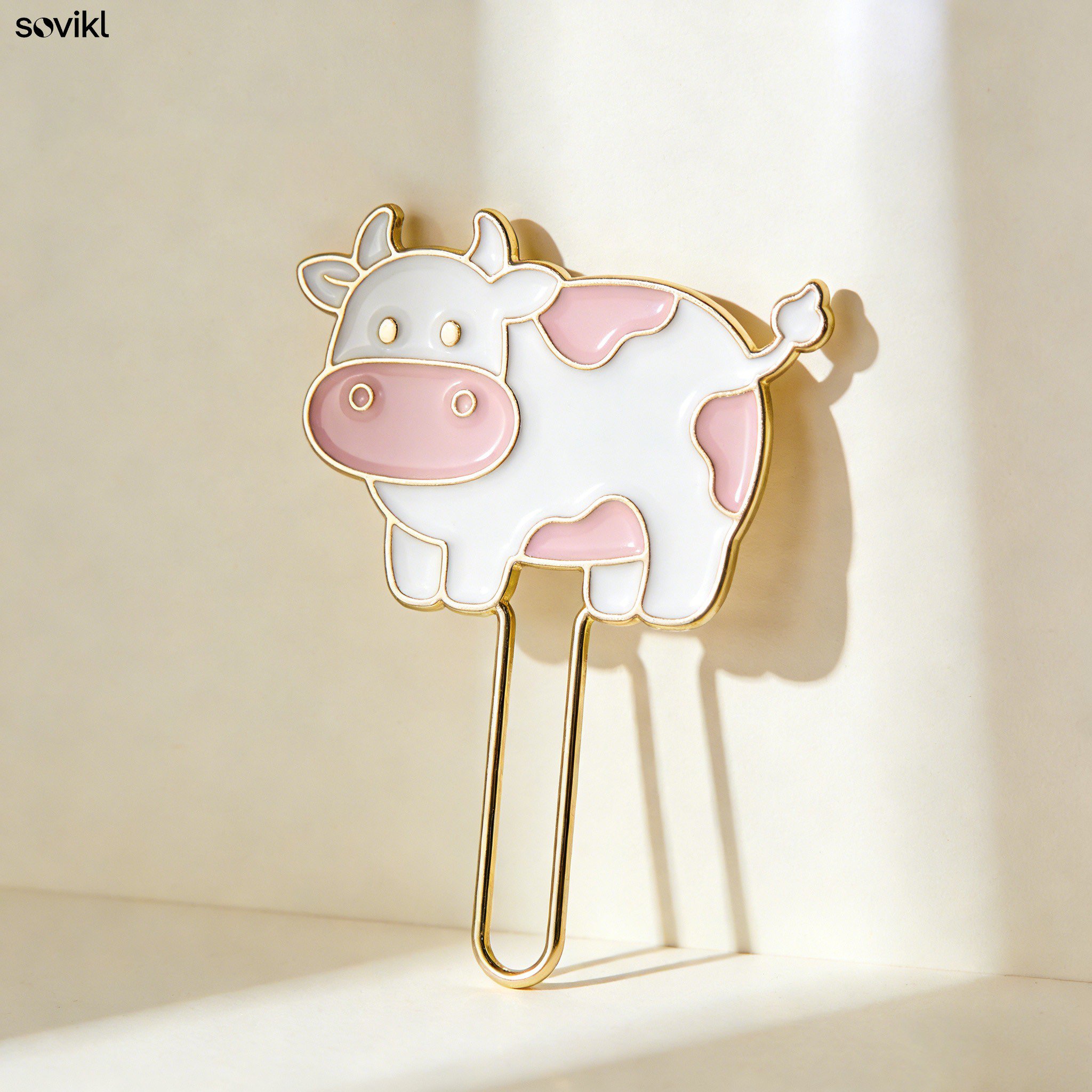 Cow-shaped bookmarks (10 pieces)
