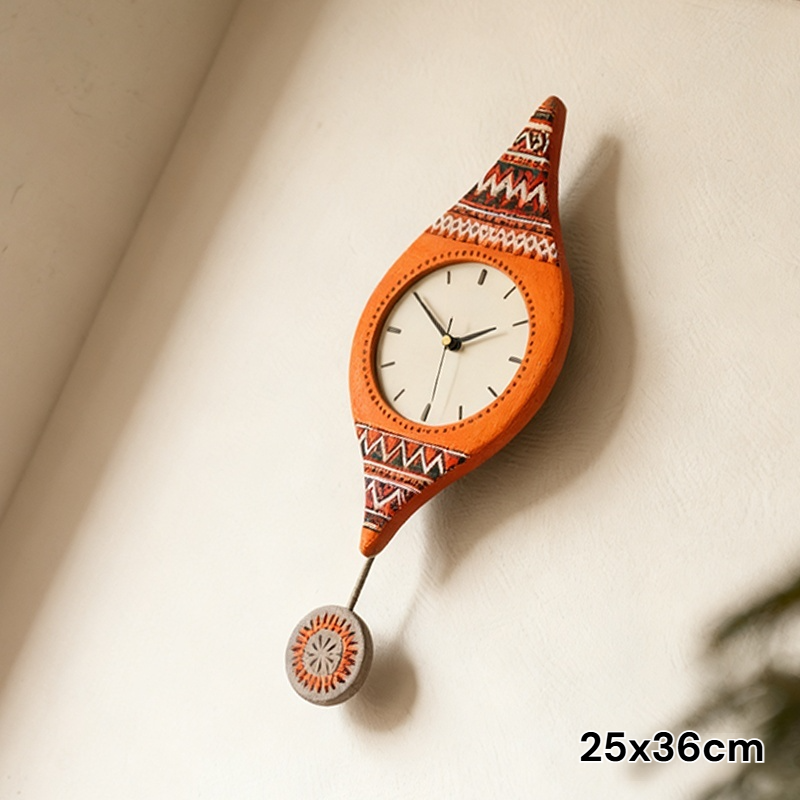 現代簡約風靜音壁鐘特寫