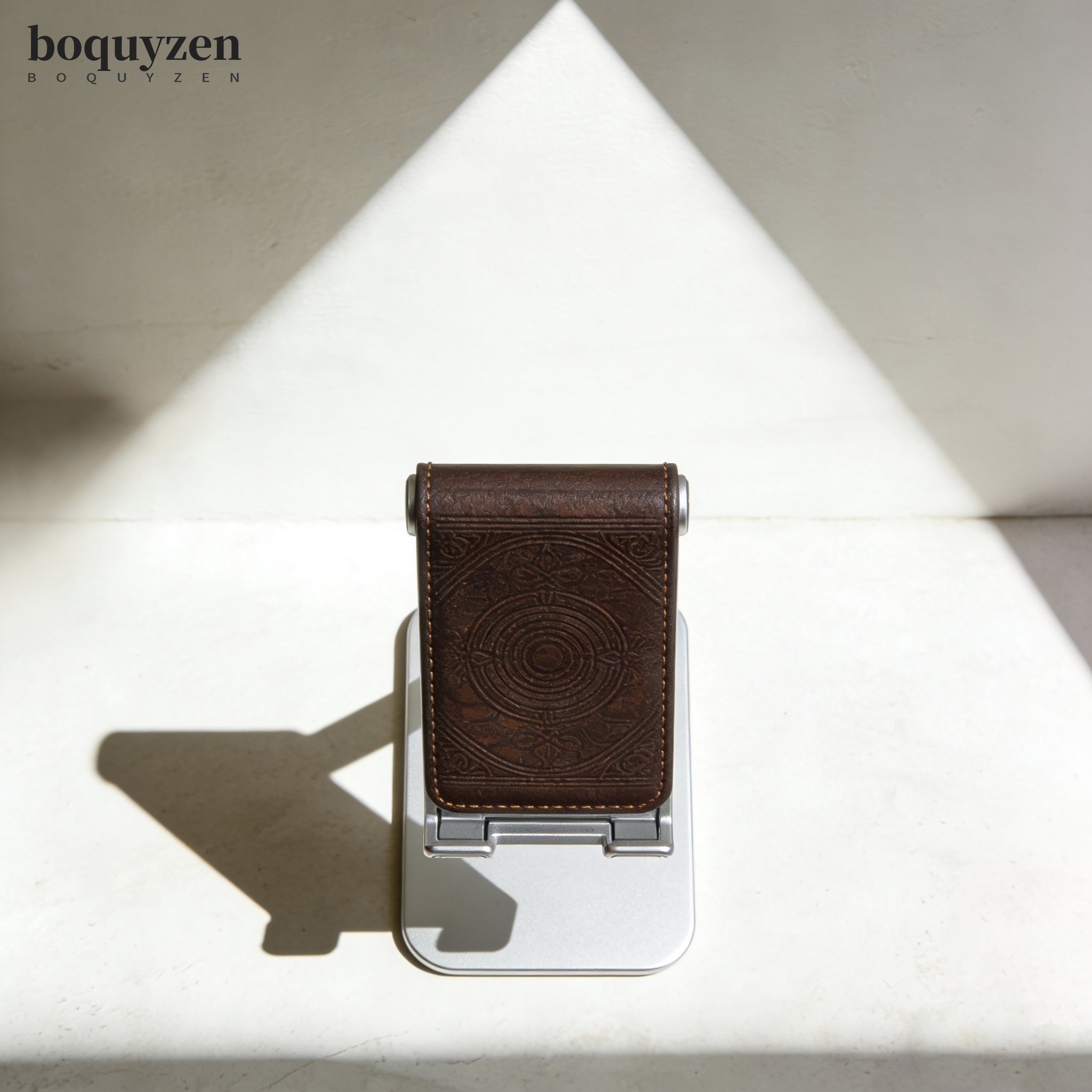 Univerzální držák na mobilní telefon