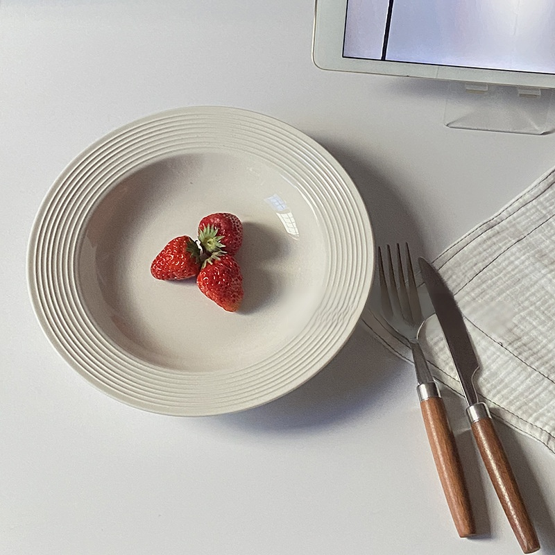 Große, tiefe Keramikschale