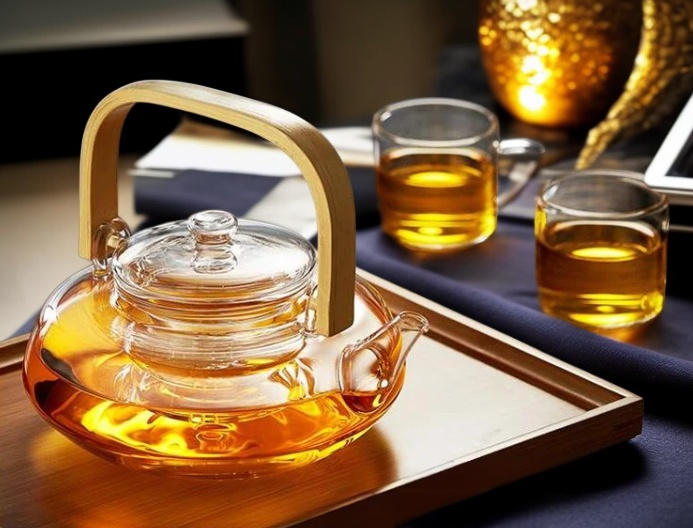 차를 우리는 내열 유리 티포트