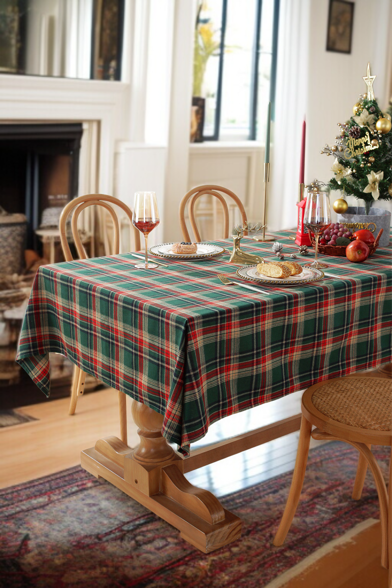 내구성 좋은 폴리에스터 크리스마스 식탁보