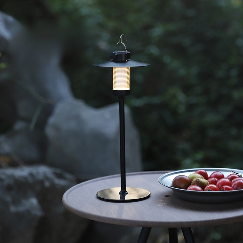 Luz de camping impermeable y recargable