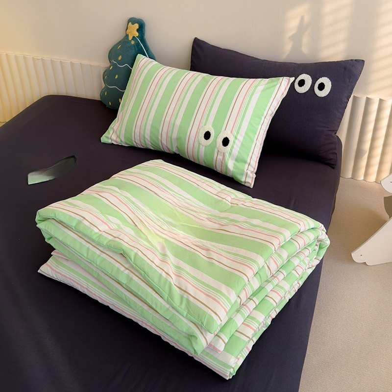 ผ้าห่มบางไฟเบอร์ถั่วเหลือง ผ้าห่มเครื่องปรับอากาศฤดูร้อน ลายตารางสำหรับแม่และเด็ก