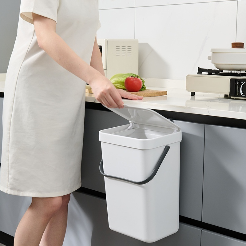 壁掛式廚房垃圾桶收納桶