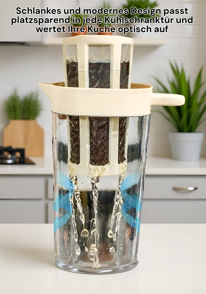Moderner Wasserkrug für den Kühlschrank