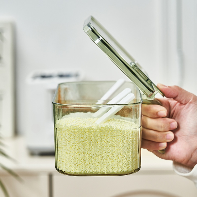 Caja de especias de cocina con compartimentos múltiples