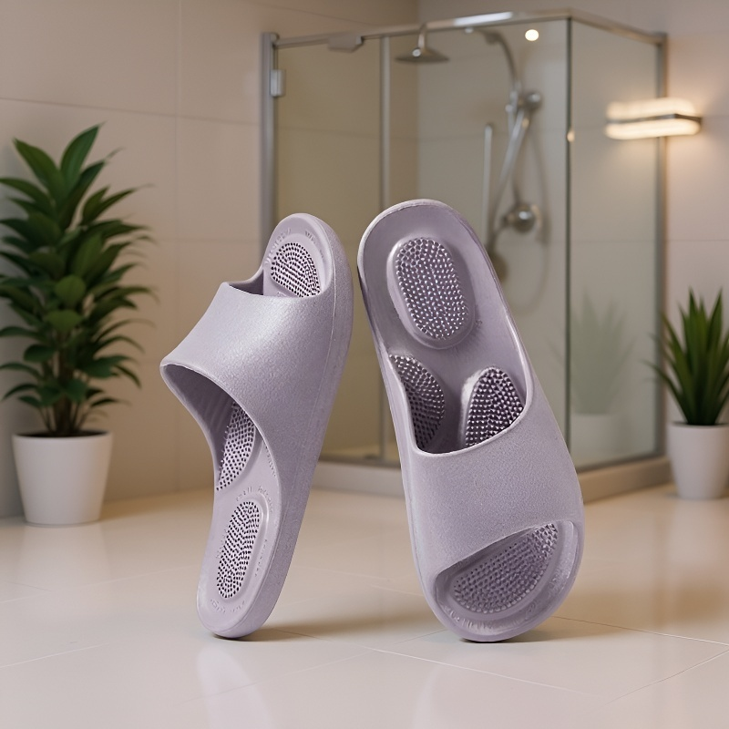 Men's and women's bathroom silent massage slippers for pregnant women