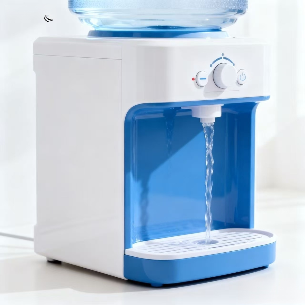 스마트 터치 물 디스펜서 사용 모습