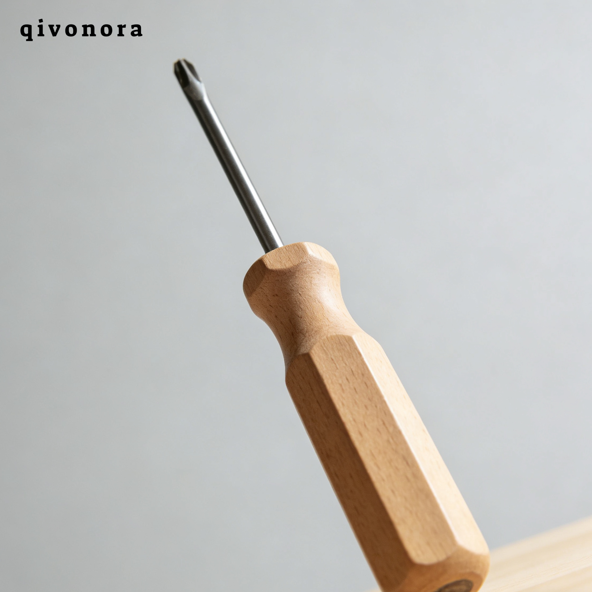 高品質なプラスドライバーの先端部分