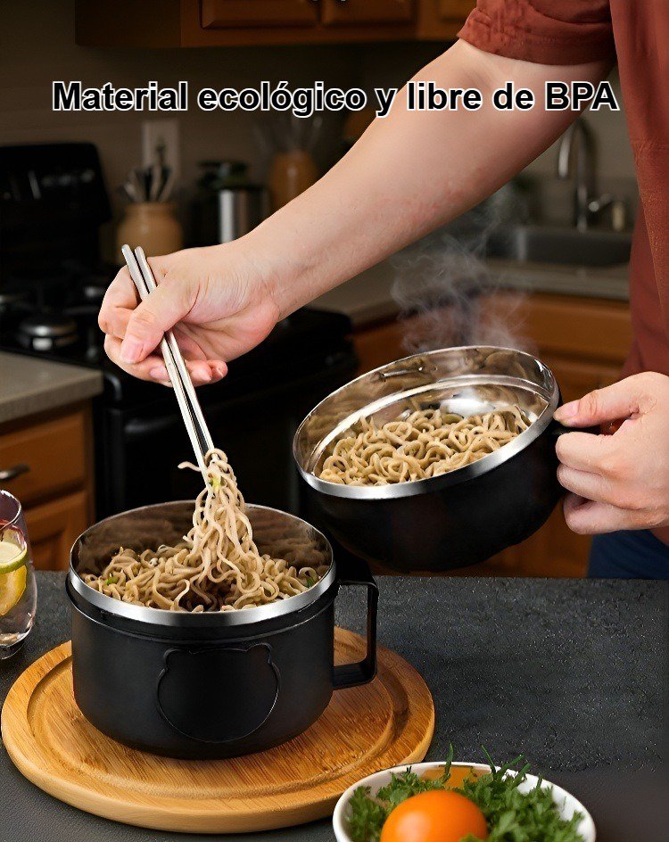 Vista superior de taza de acero inoxidable para comida rápida