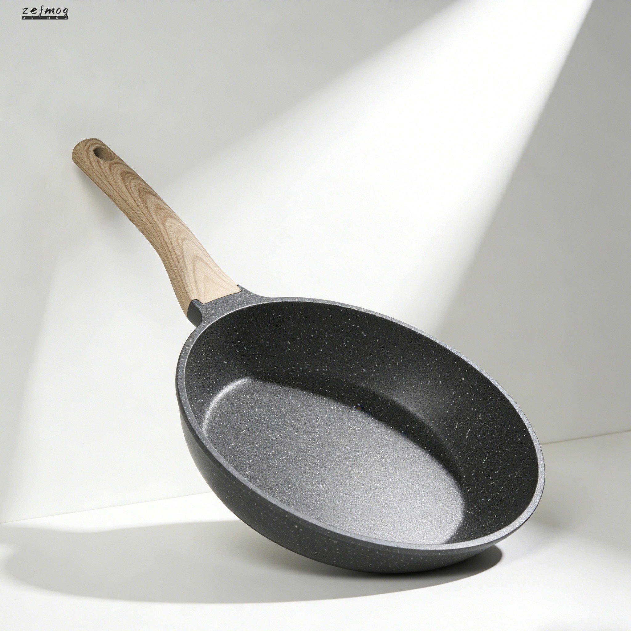 多機能フライパン