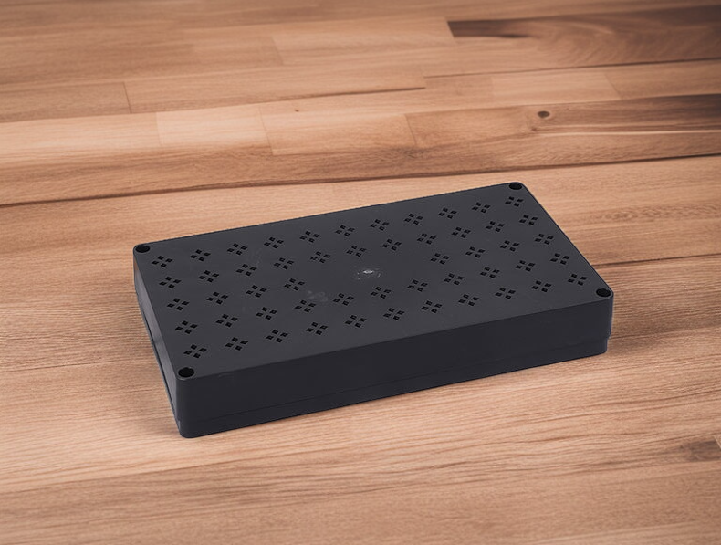 튼튼한 플라스틱 소재의 수납 선반