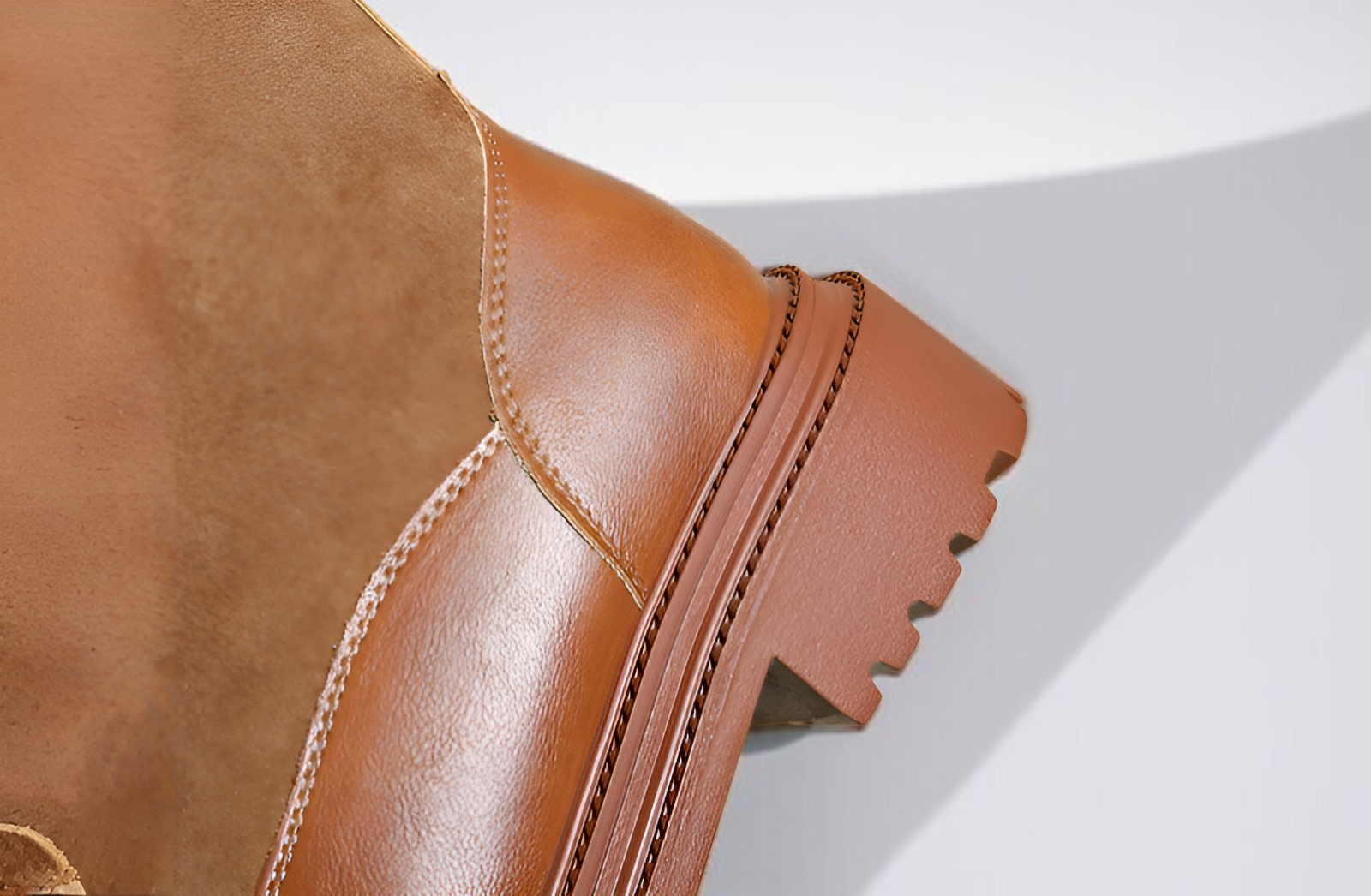 스타일리시한 여성용 겨울 부츠