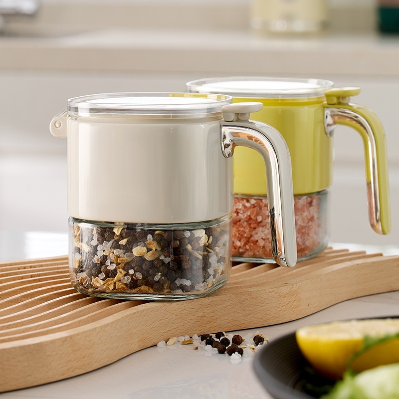 Verschlossene Gewürzgläser