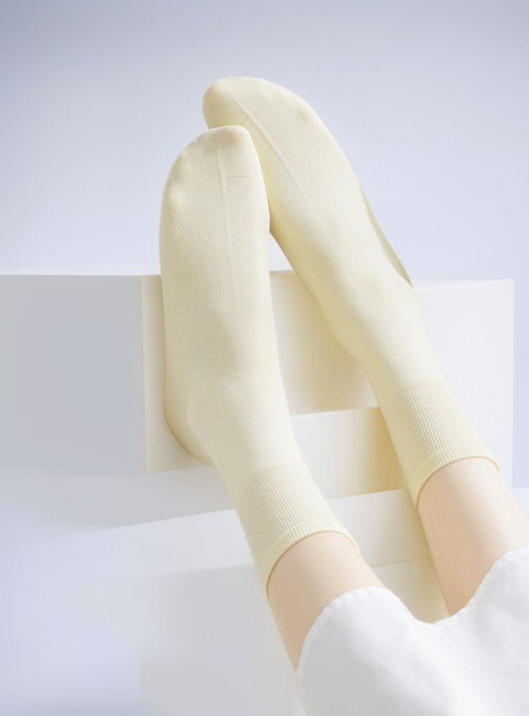 日常使いにおすすめのふくらはぎ丈ストッキング