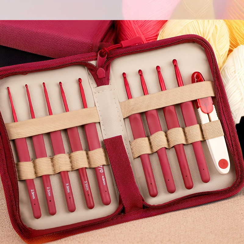  مجموعة أدوات الكروشيه اليدوية بمقبض ناعم كاملة