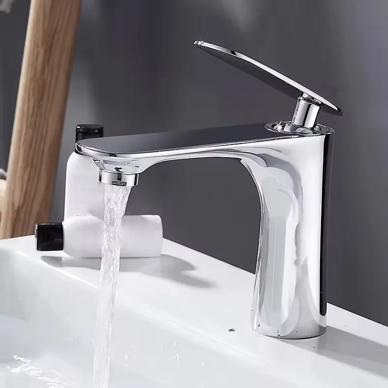 ก๊อกน้ำอ่างล้างหน้า