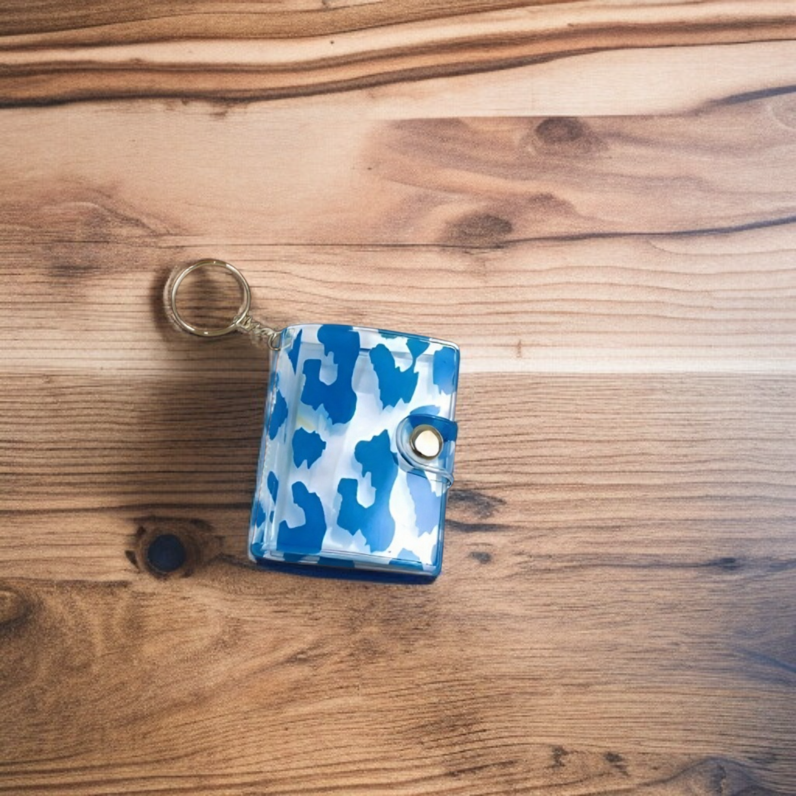 ألبوم صور صغير جديد أنيق بنقشة النمر، مع علا